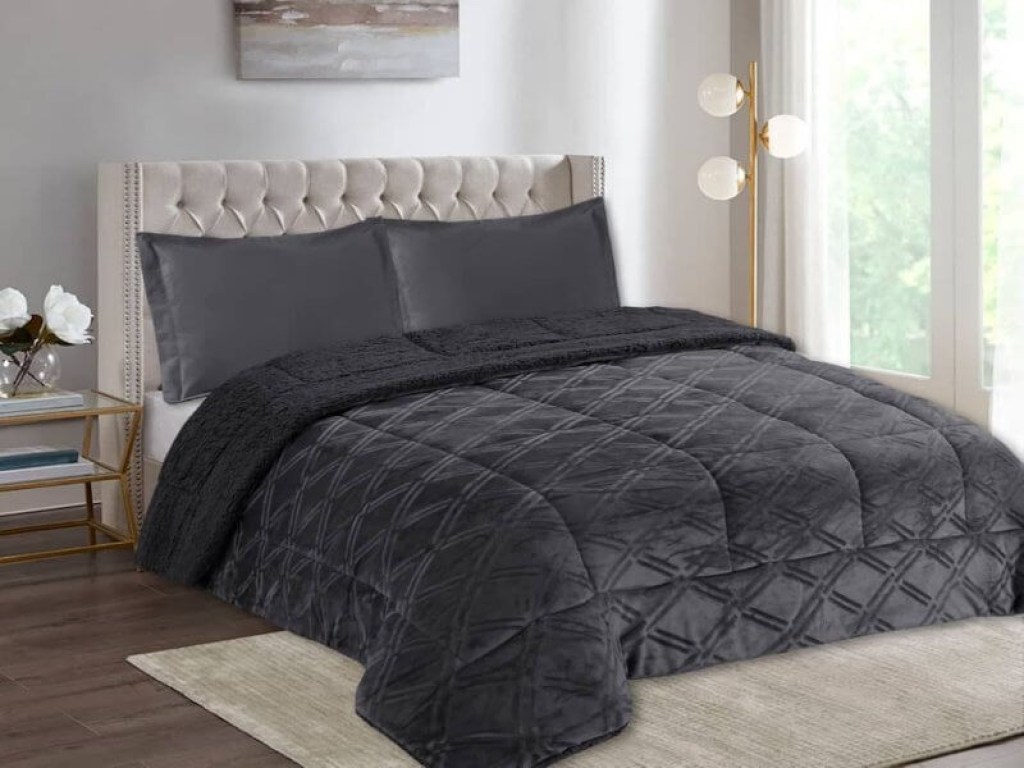 Κουβερτοπάπλωμα Ημίδιπλο Μαύρο Flannel Με Sherpa Γαρύφαλλο | Γαρύφαλλο - Λευκά Είδη